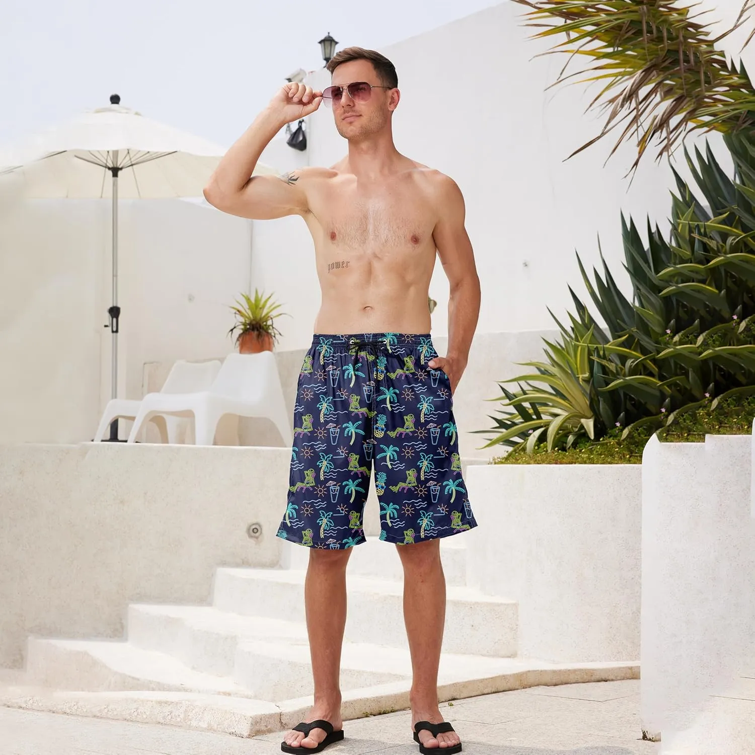 Mens Swim Trunks Quick Dry Board Shorts with Mesh Lining, Breathable Surf Beach Shorts Swimwear Bathing Suits